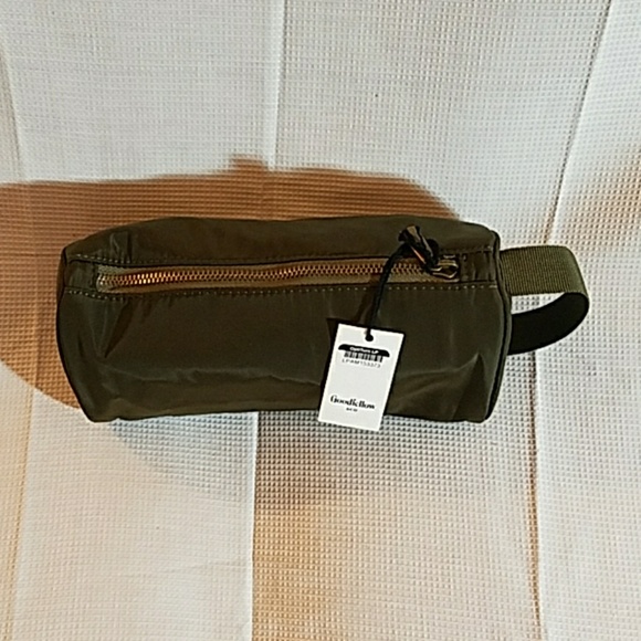 Travel case - Picture 2 of 3